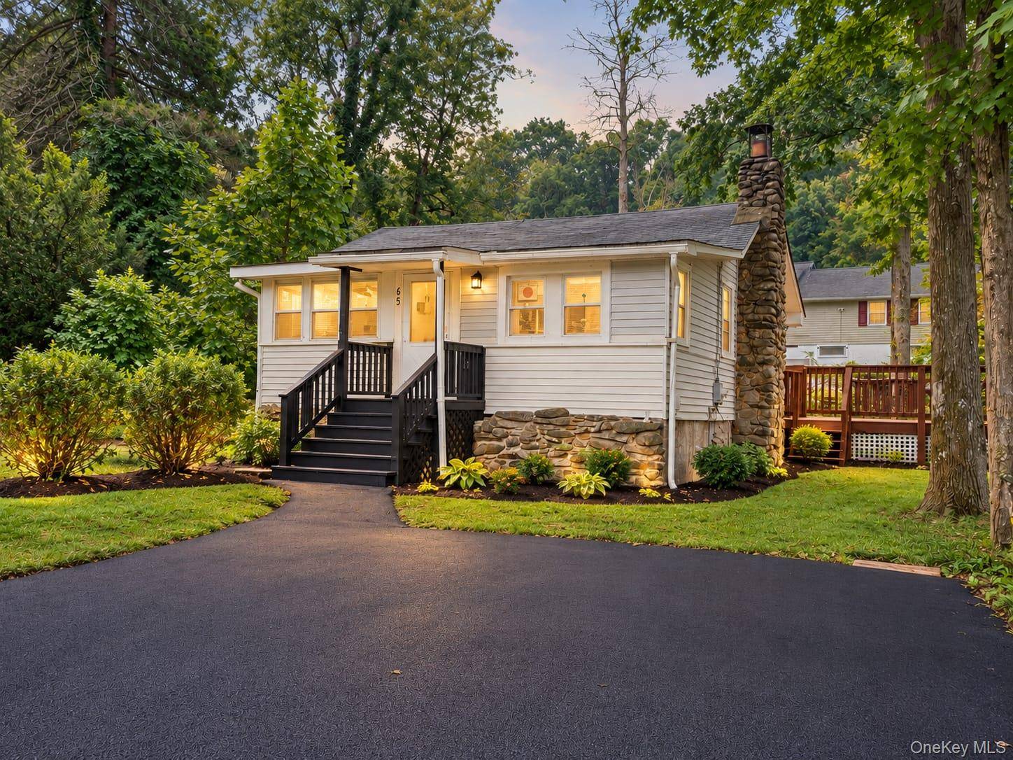 65 Glenwood RD, Monroe, NY 10950