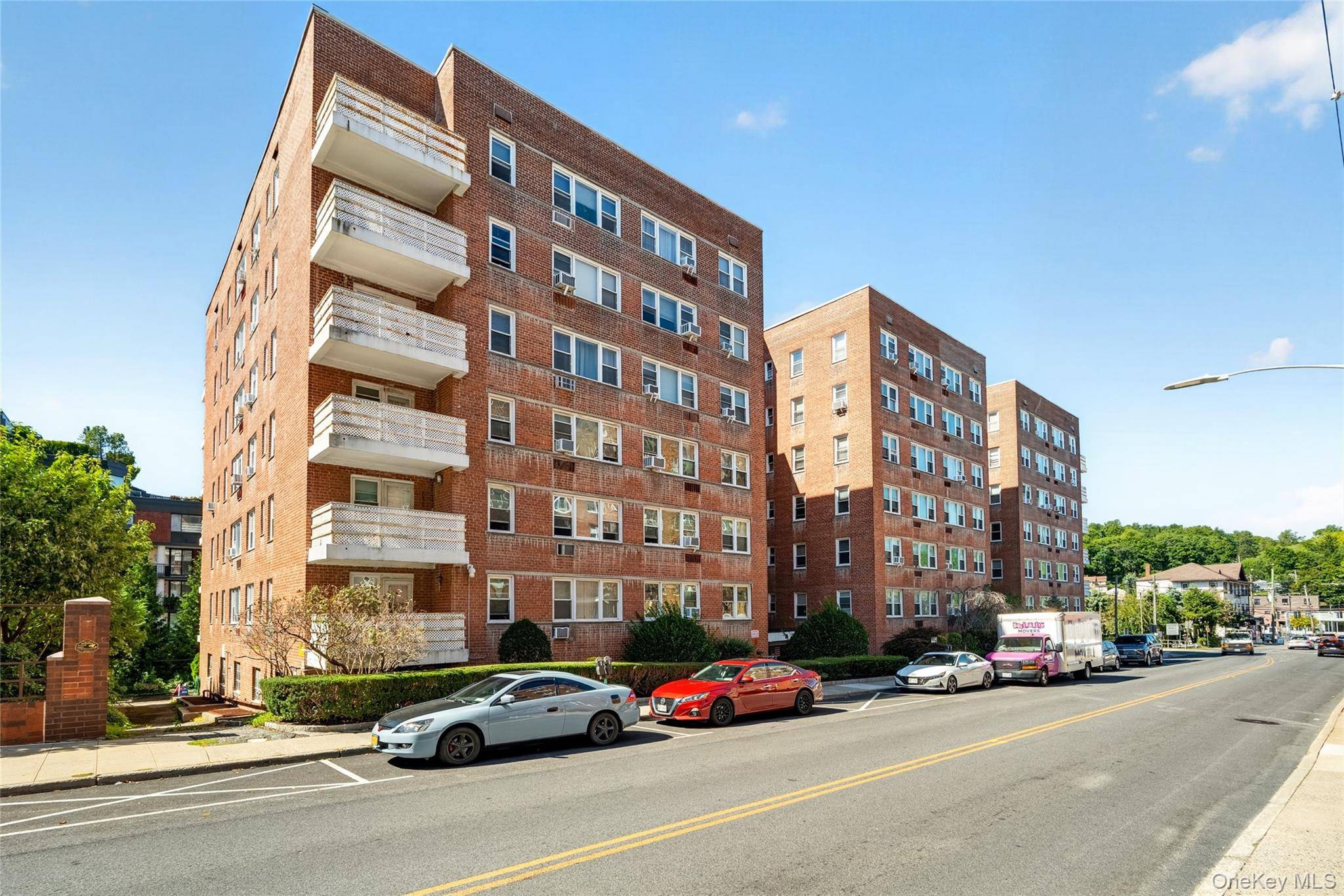 30 E Hartsdale AVE #3L, Hartsdale, NY 10530