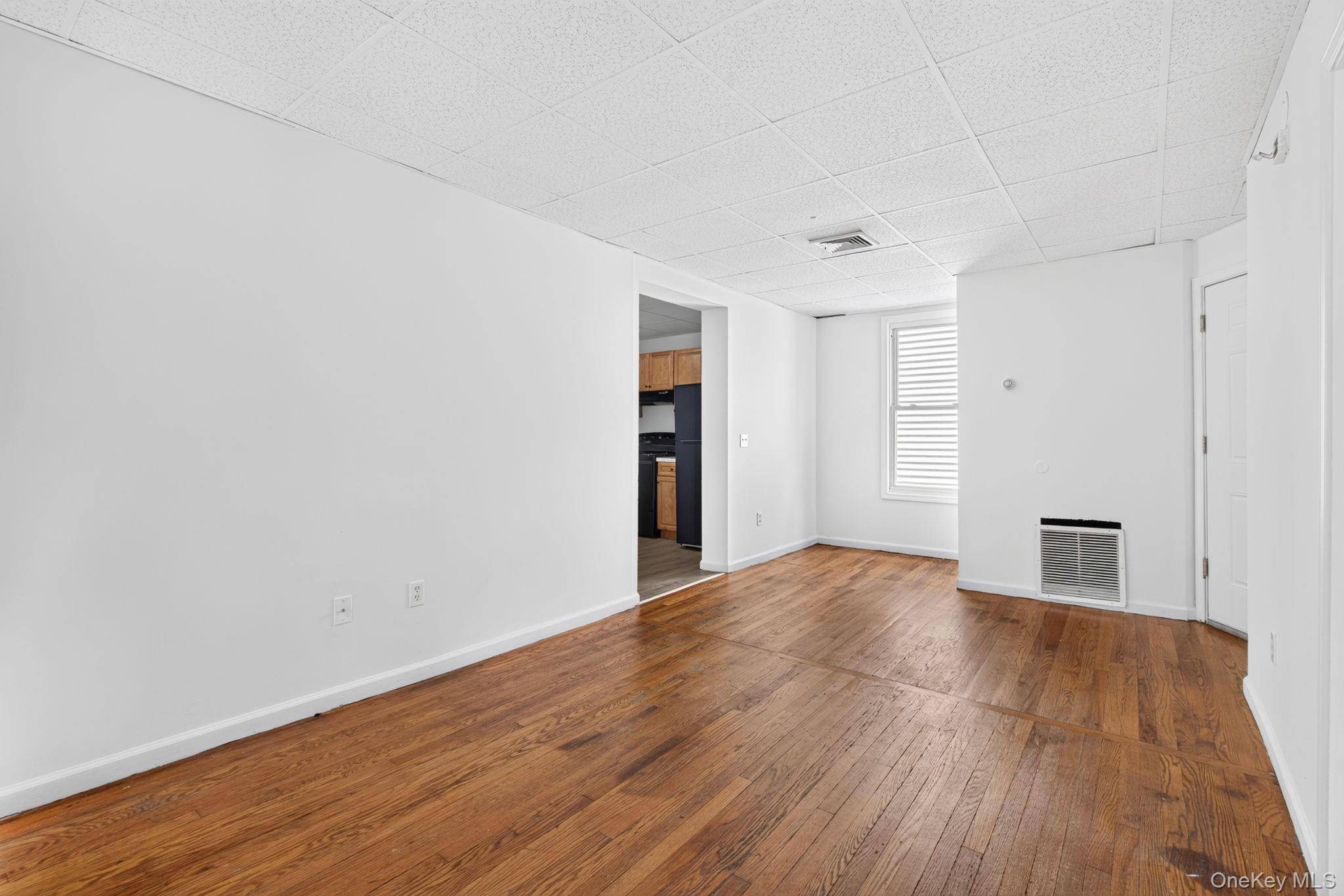 54 Gifford AVE #2, Poughkeepsie, NY 12601