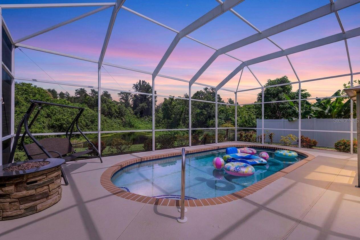 2411 49TH AVE E, Bradenton, FL 34203