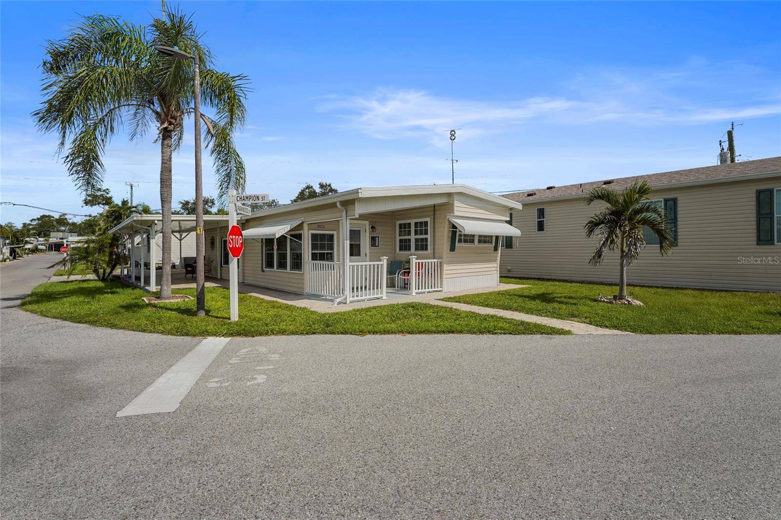 2055 CHAMPION ST, Sarasota, FL 34231
