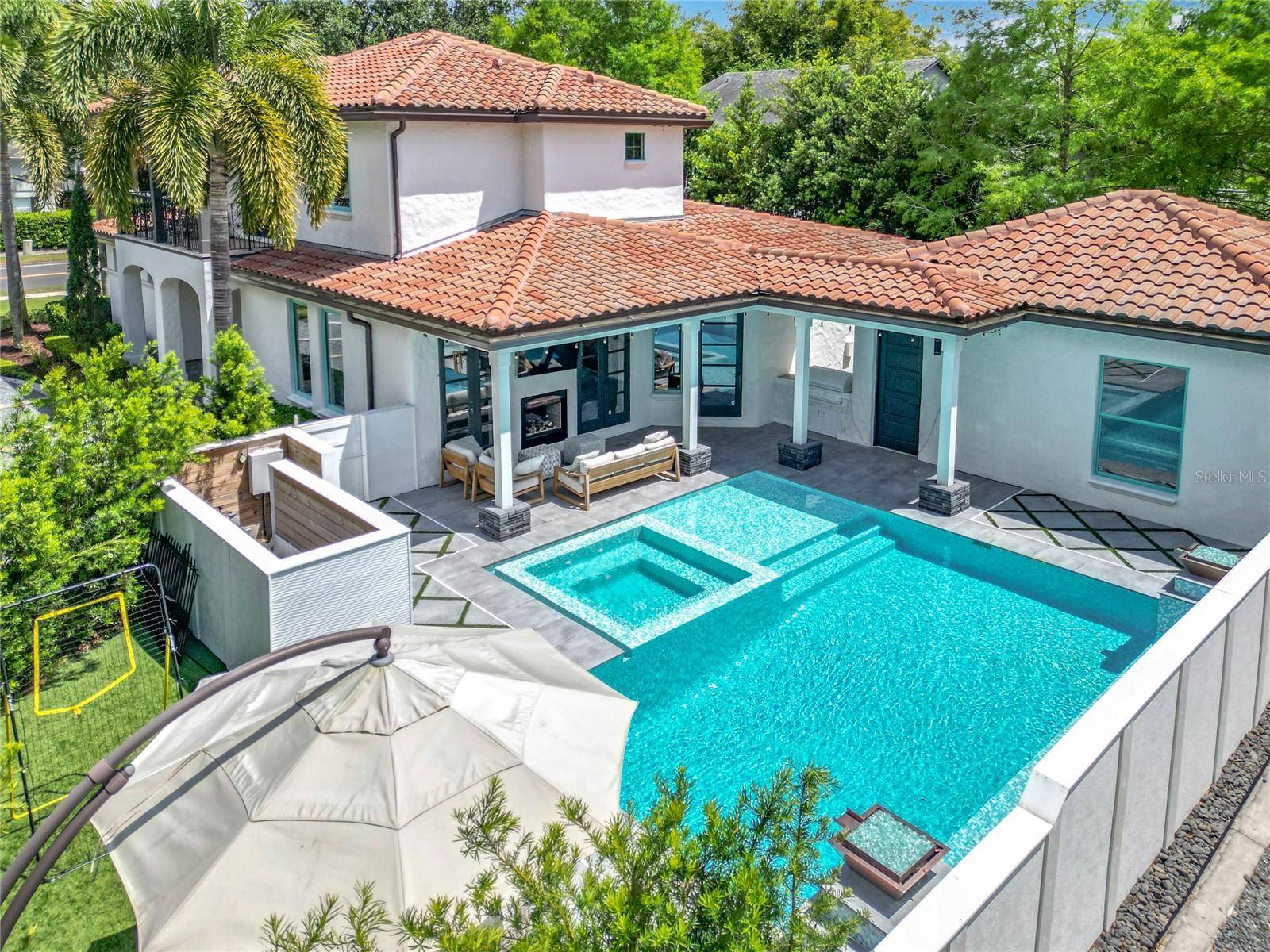 2614 PARKLAND DR, Winter Park, FL 32789