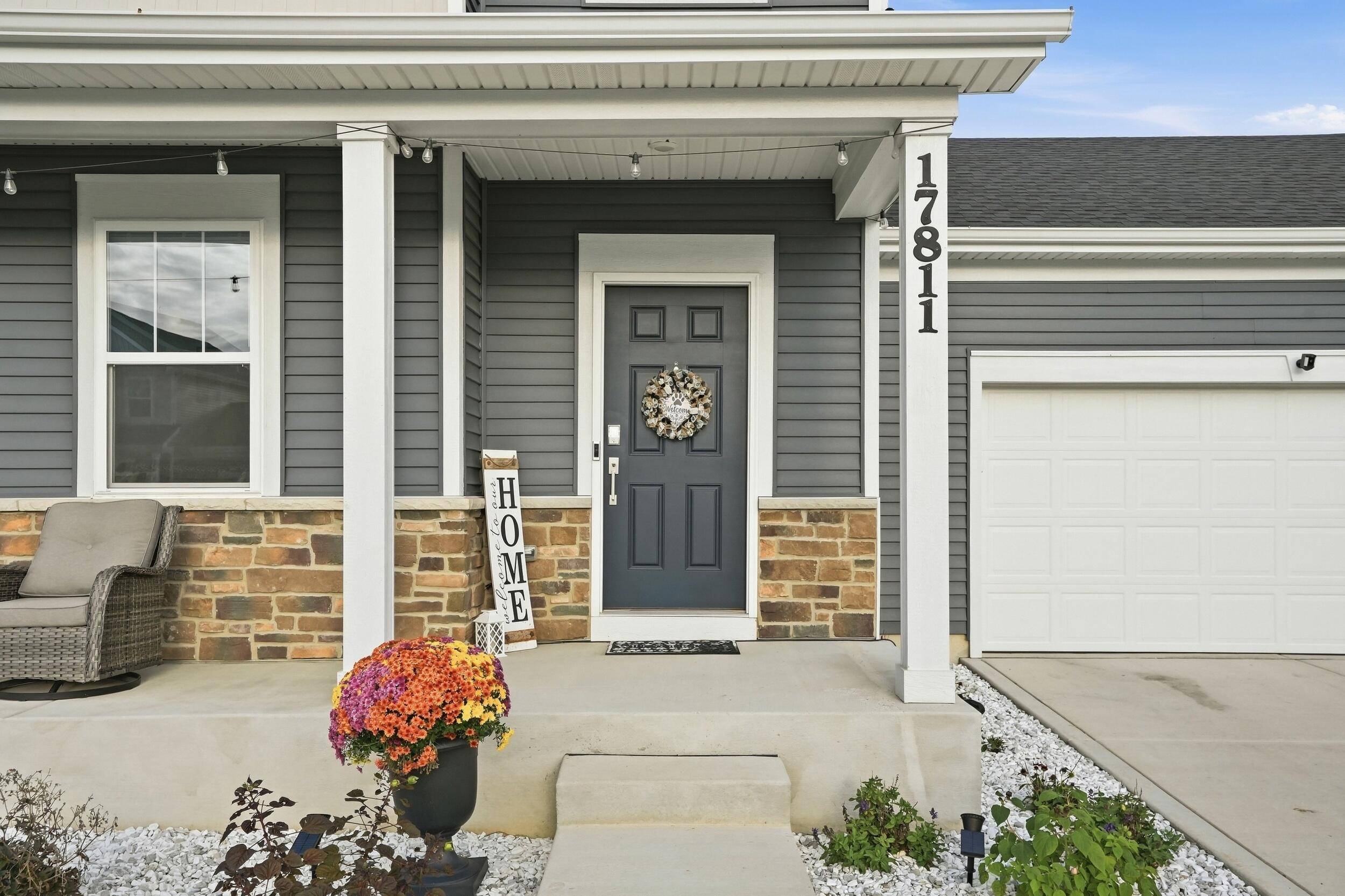 17811 Creek View Court, Lowell, IN 46356