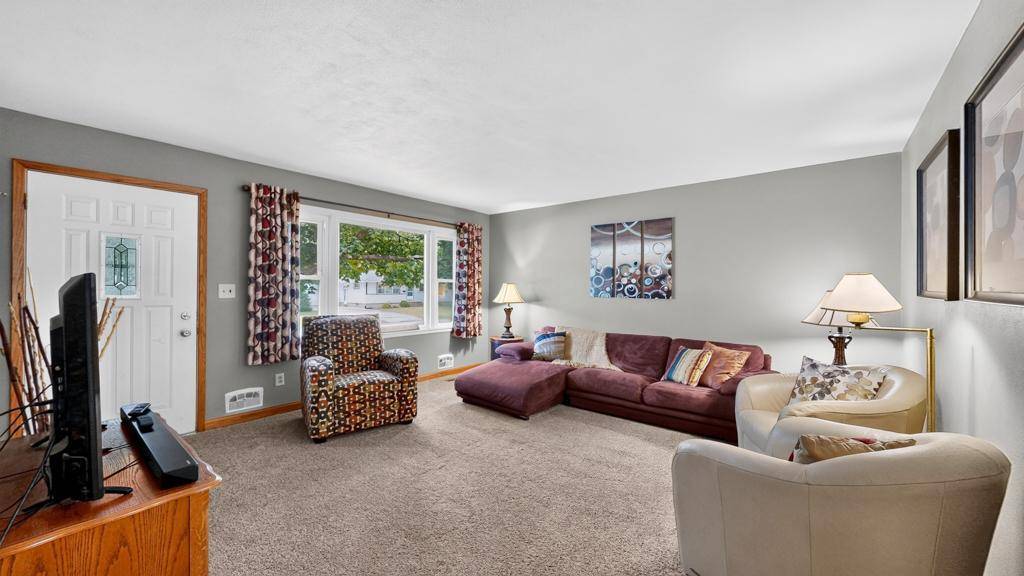 1438 2nd AVE SW, Rochester, MN 55902