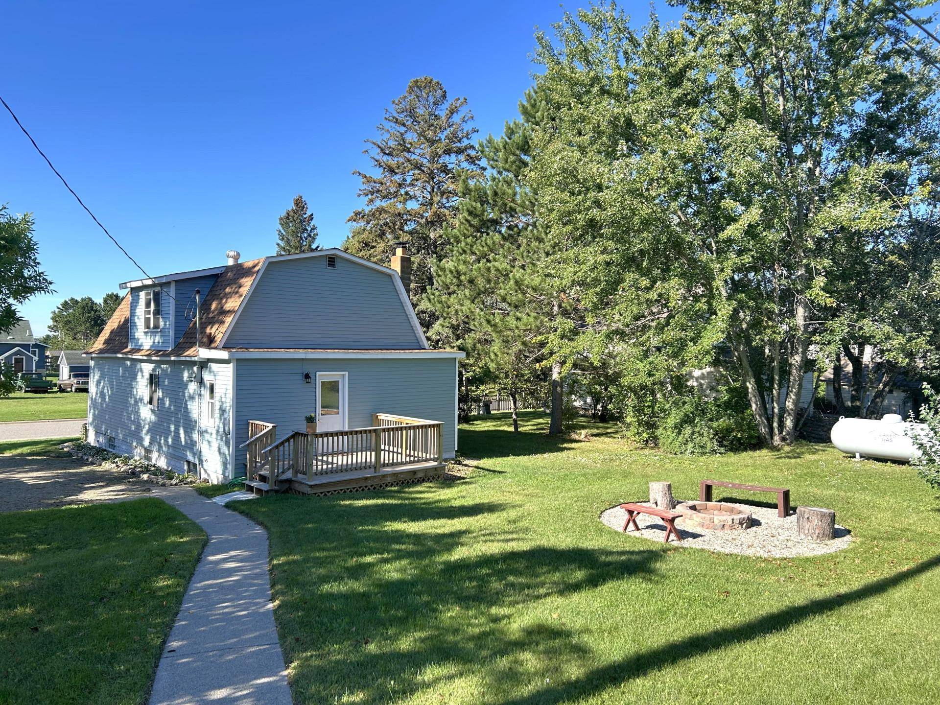 35 Jasper ST, Soudan, MN 55782