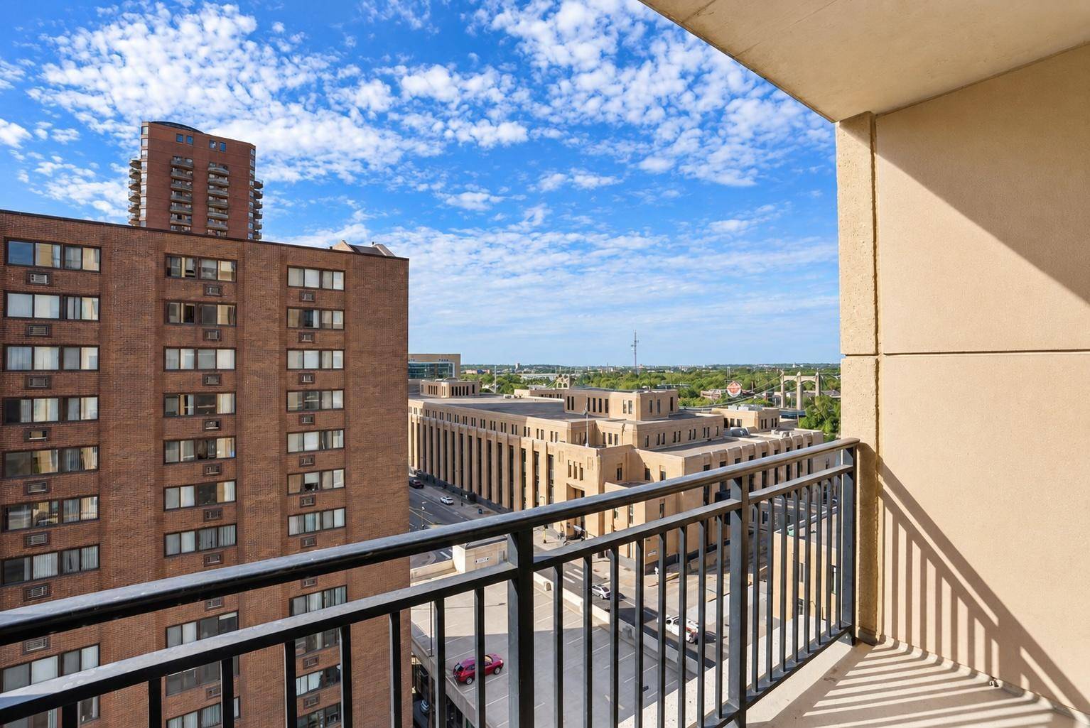 100 3rd AVE S #1105, Minneapolis, MN 55401