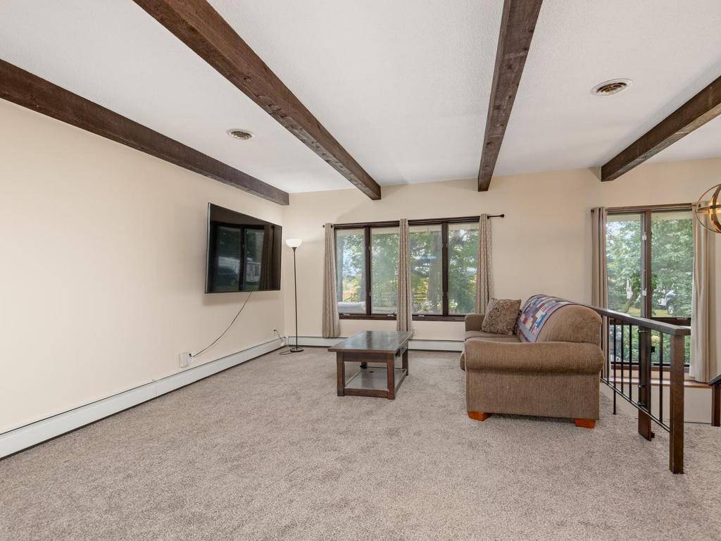 11165 Highway 7, Waconia, MN 55387