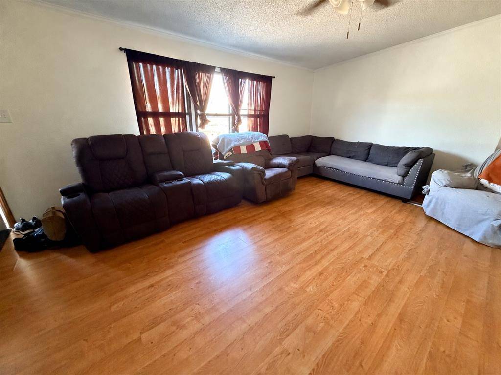 101 Buckthorne CIR, Shawnee, OK 74804