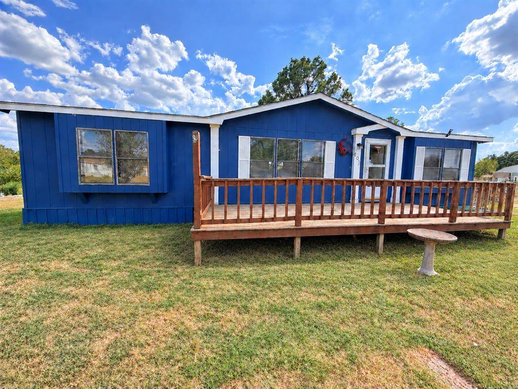 101 Buckthorne CIR, Shawnee, OK 74804