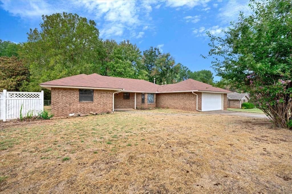7813 Ambassador RD, Oklahoma City, OK 73169
