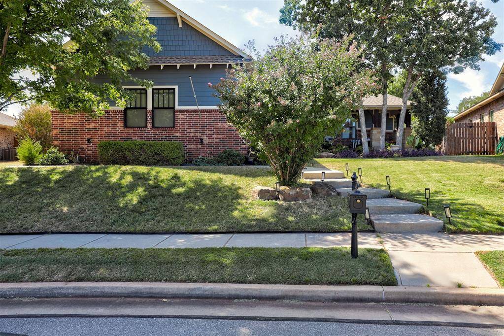 717 Falling Sky DR, Edmond, OK 73034
