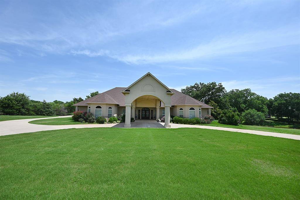 6015 N Chateau CT, Stillwater, OK 74075