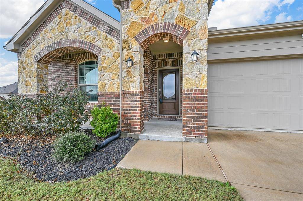 116 Mills Drive, Anna, TX 75409