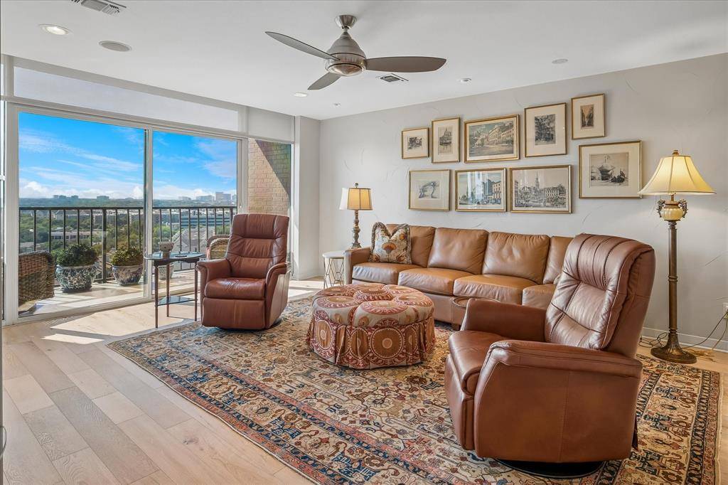 5200 Keller Springs Road #1217, Dallas, TX 75248