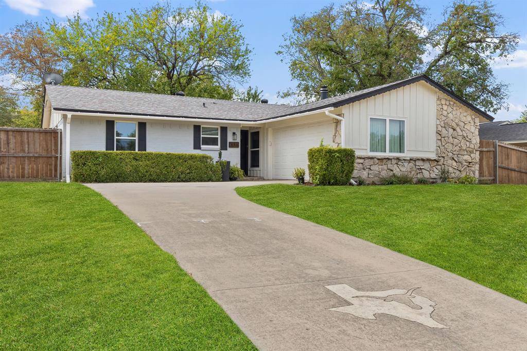 3016 Briarwood Drive, Plano, TX 75074