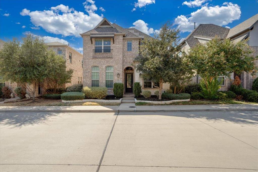 17553 Sequoia, Dallas, TX 75252