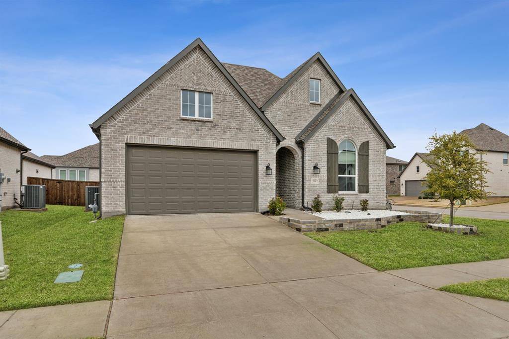 1104 Holcombe Drive, Anna, TX 75409