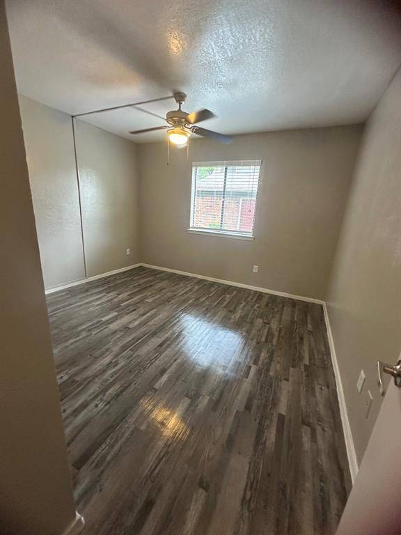 1122 Millview Drive #203, Arlington, TX 76012
