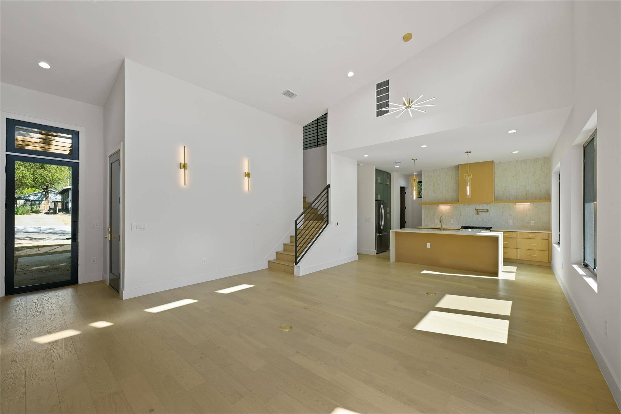 1606 Cedar Ave #A, Austin, TX 78702