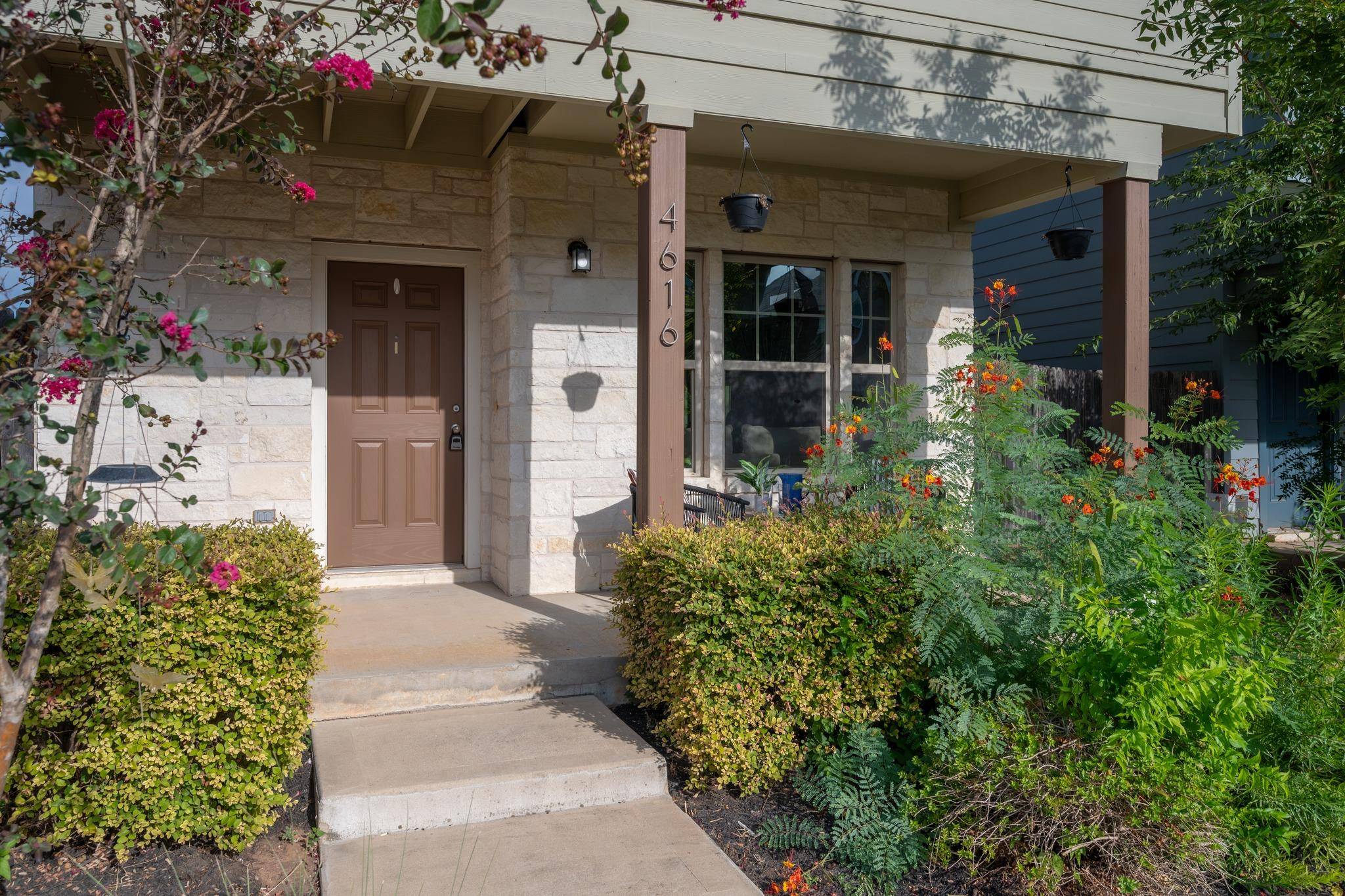 4616 Esper LN #338, Austin, TX 78725