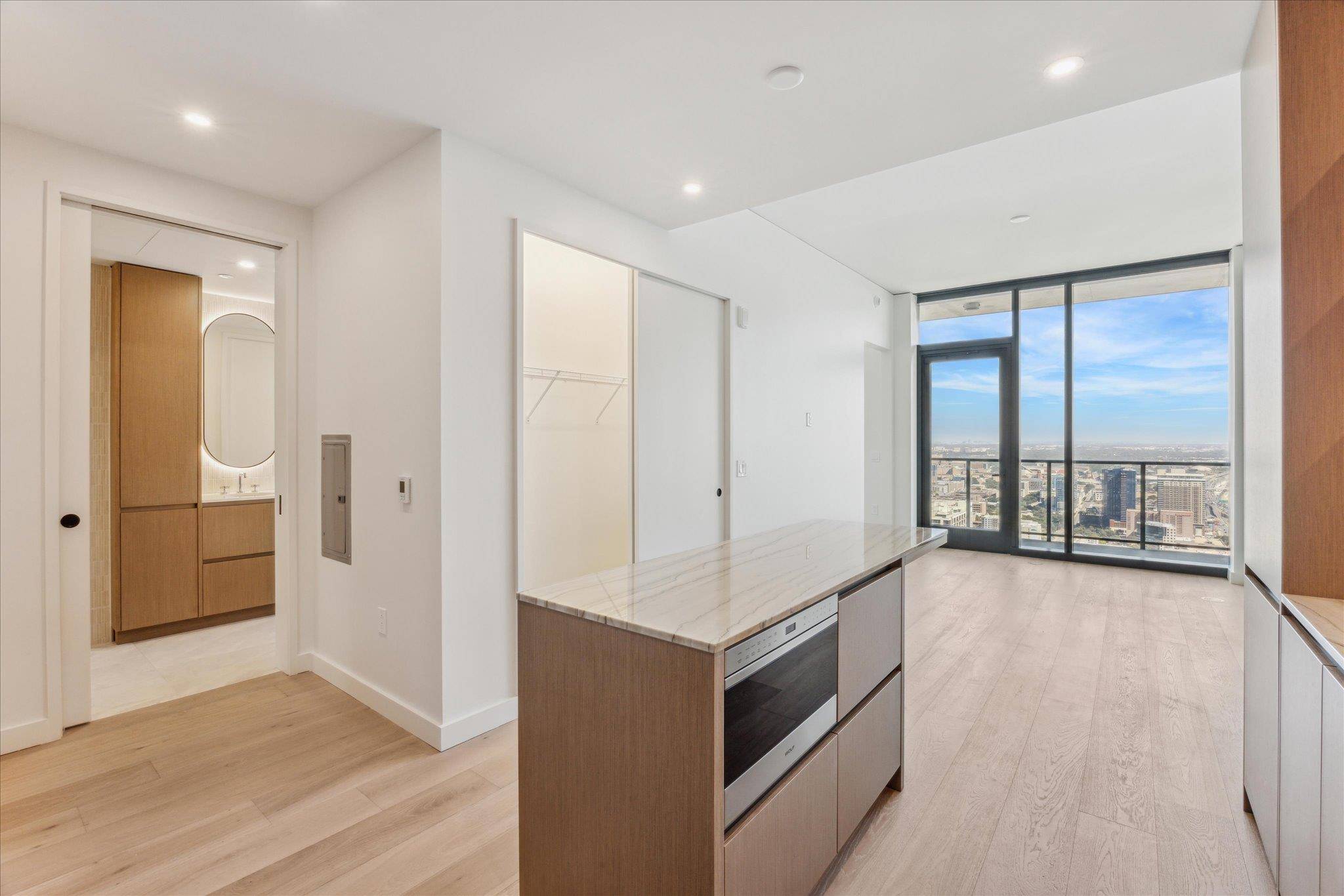 610 Davis ST #5006, Austin, TX 78701