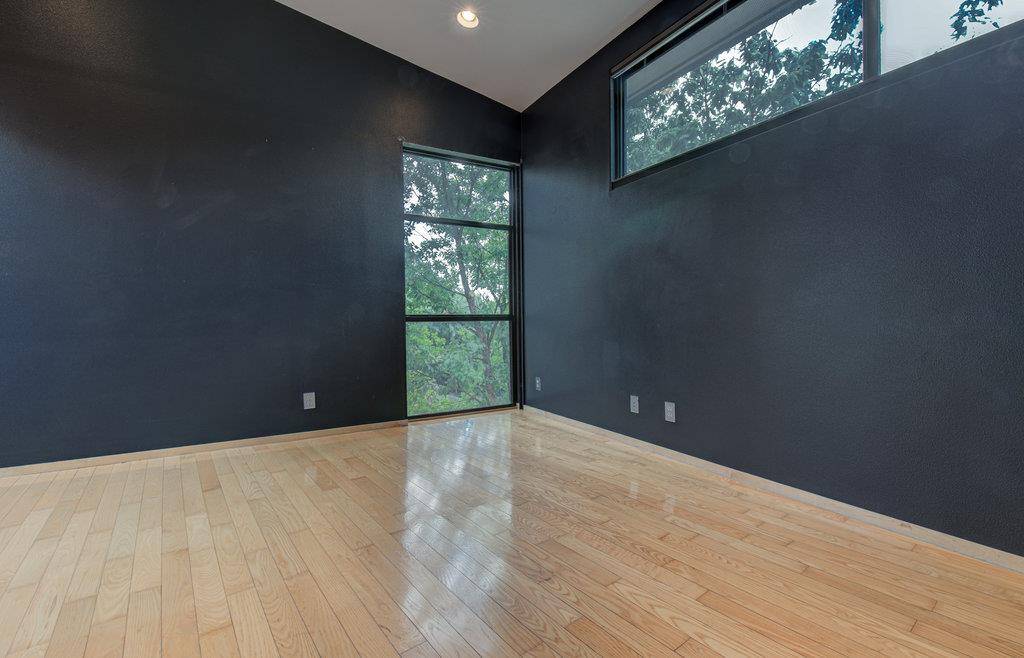 515 El Paso ST #B, Austin, TX 78704