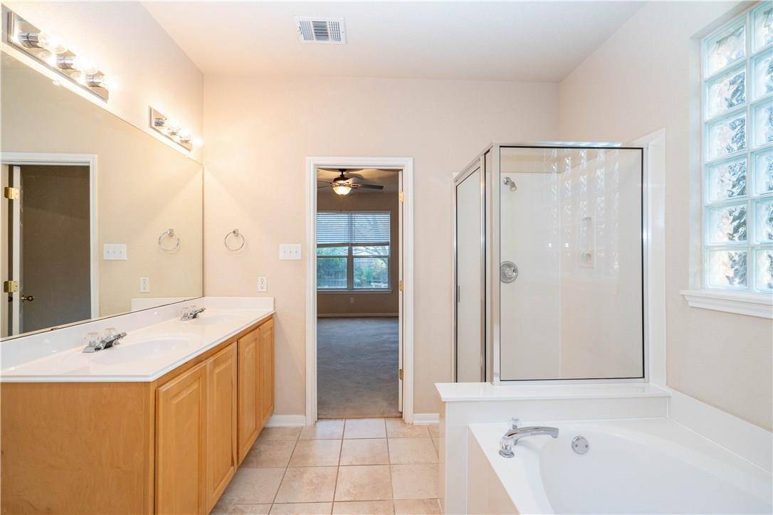 2700 Granite Creek DR, Leander, TX 78641