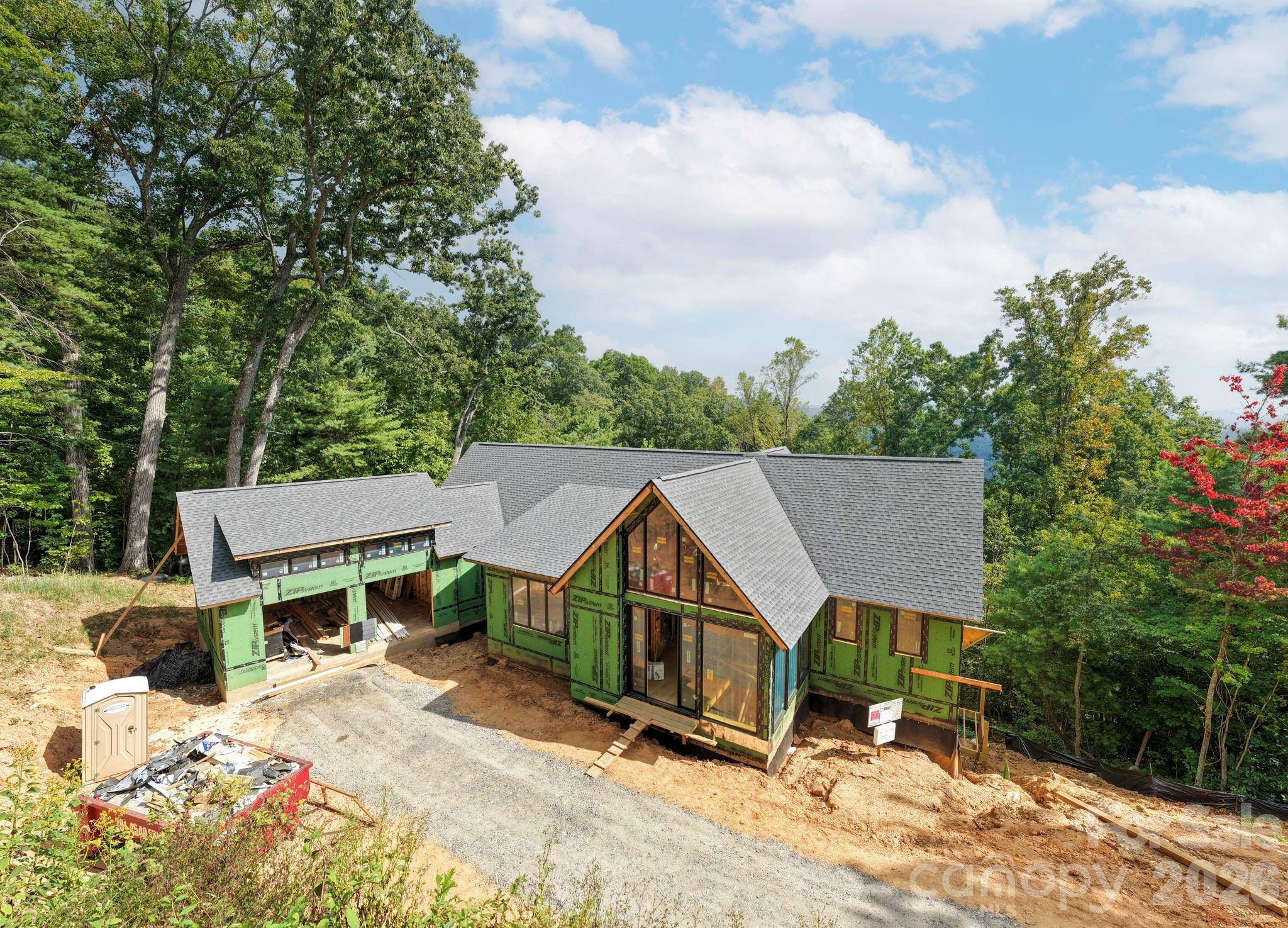 209 Senator Reynolds RD, Asheville, NC 28804