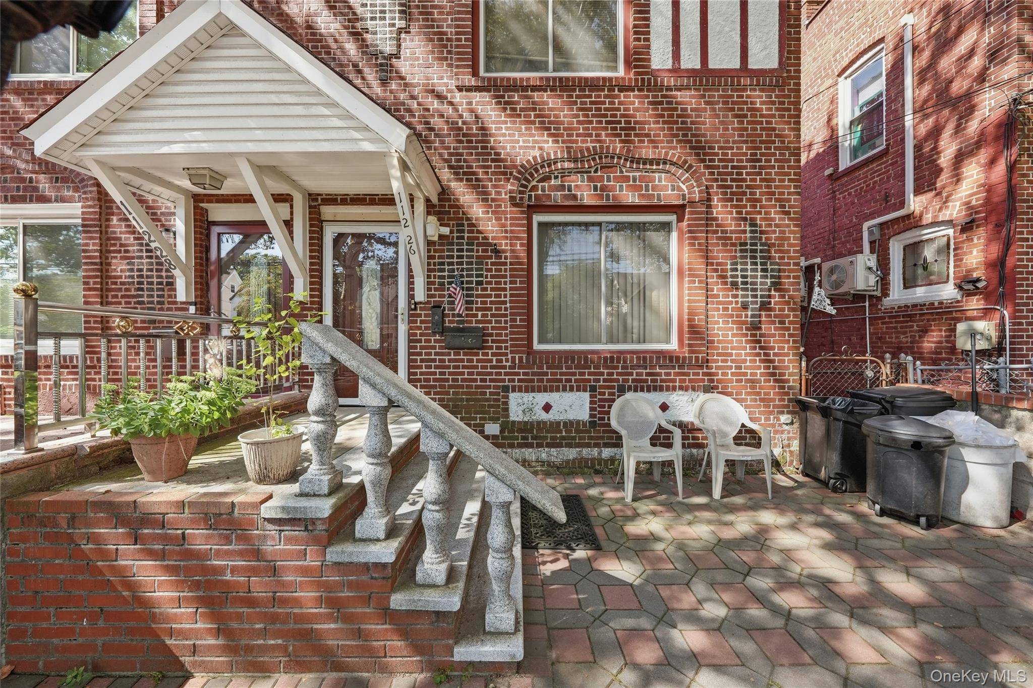 11226 197th ST, Saint Albans, NY 11412