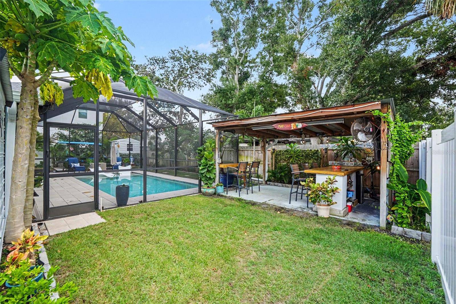 3204 W PEARL AVE, Tampa, FL 33611