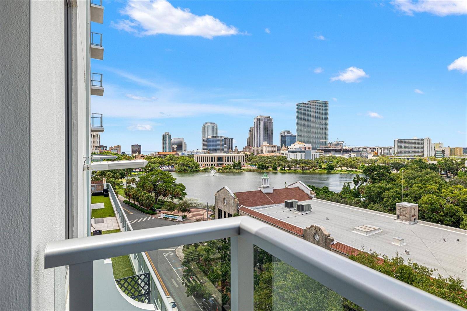 777 3RD AVE N #806, St Petersburg, FL 33701