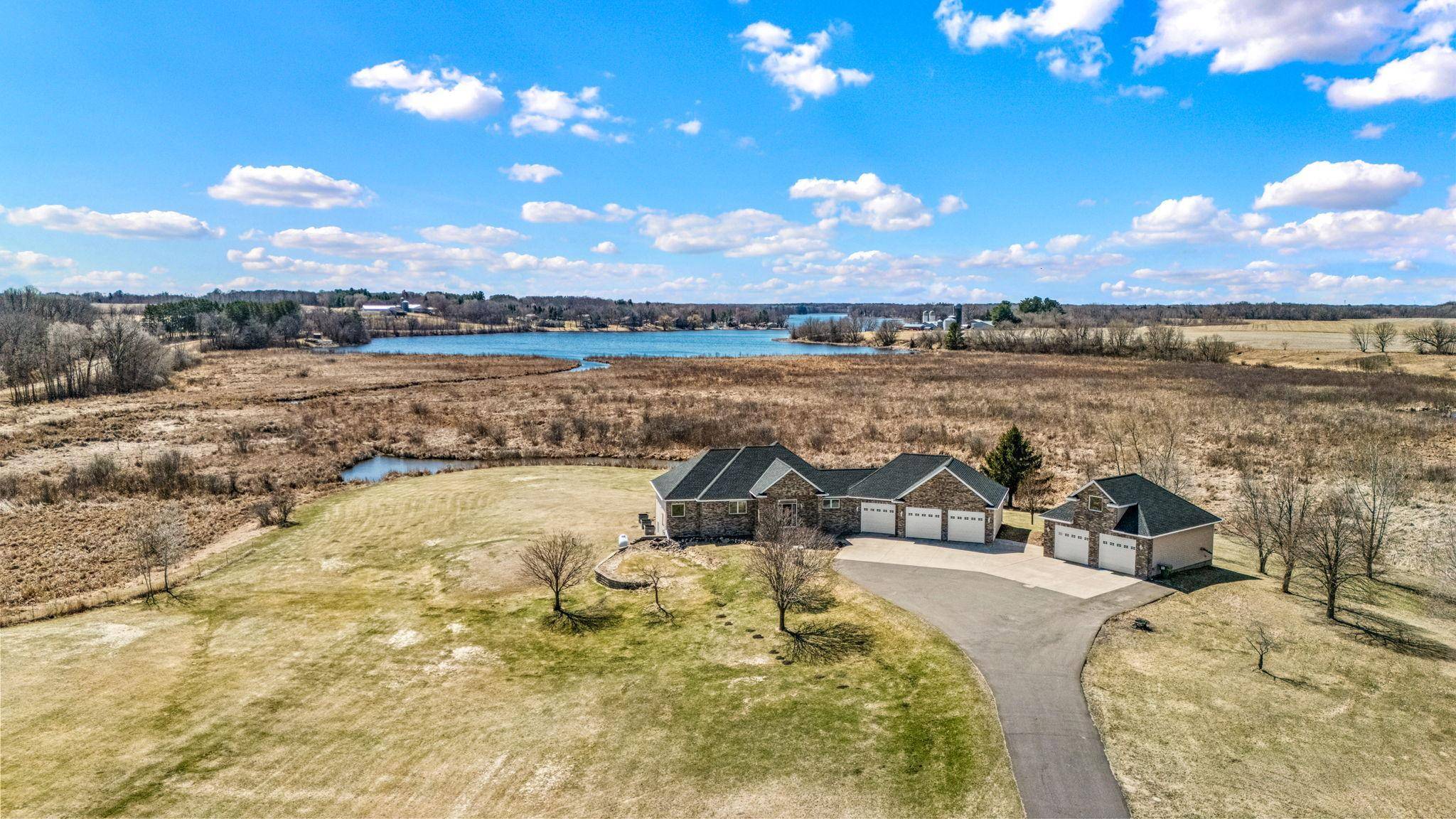 44154 Skogman Lake RD, Cambridge, MN 55008