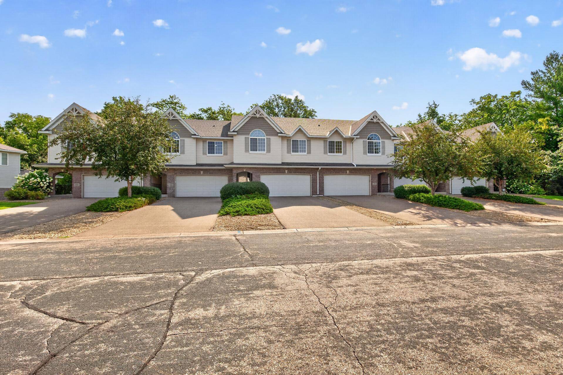 14885 Sumter AVE, Savage, MN 55378