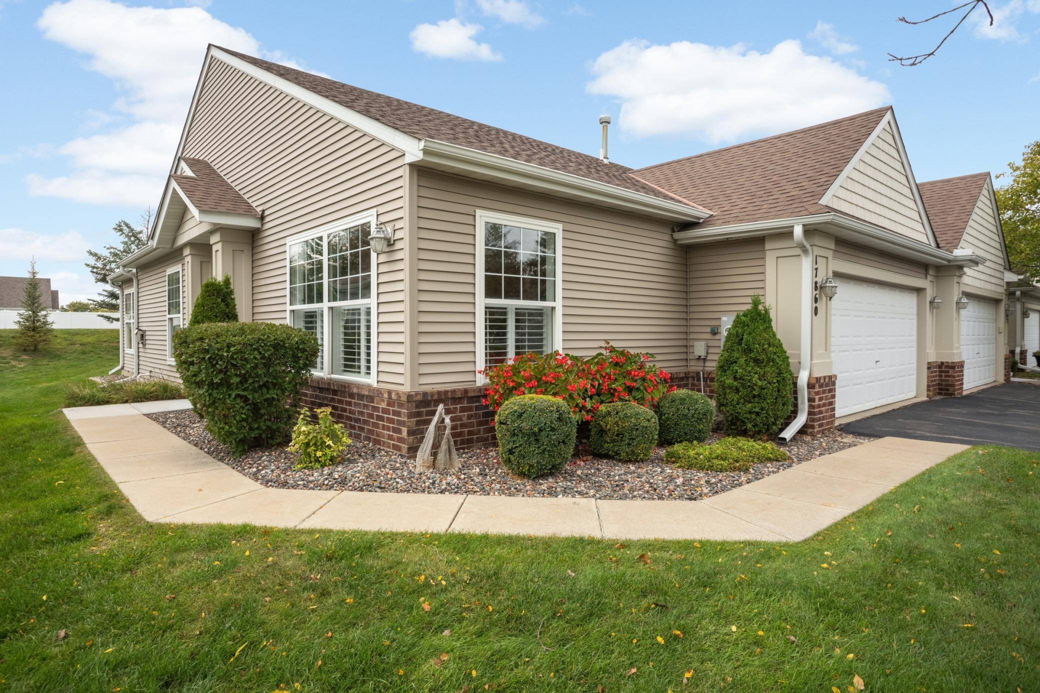 17860 38th AVE N, Plymouth, MN 55446
