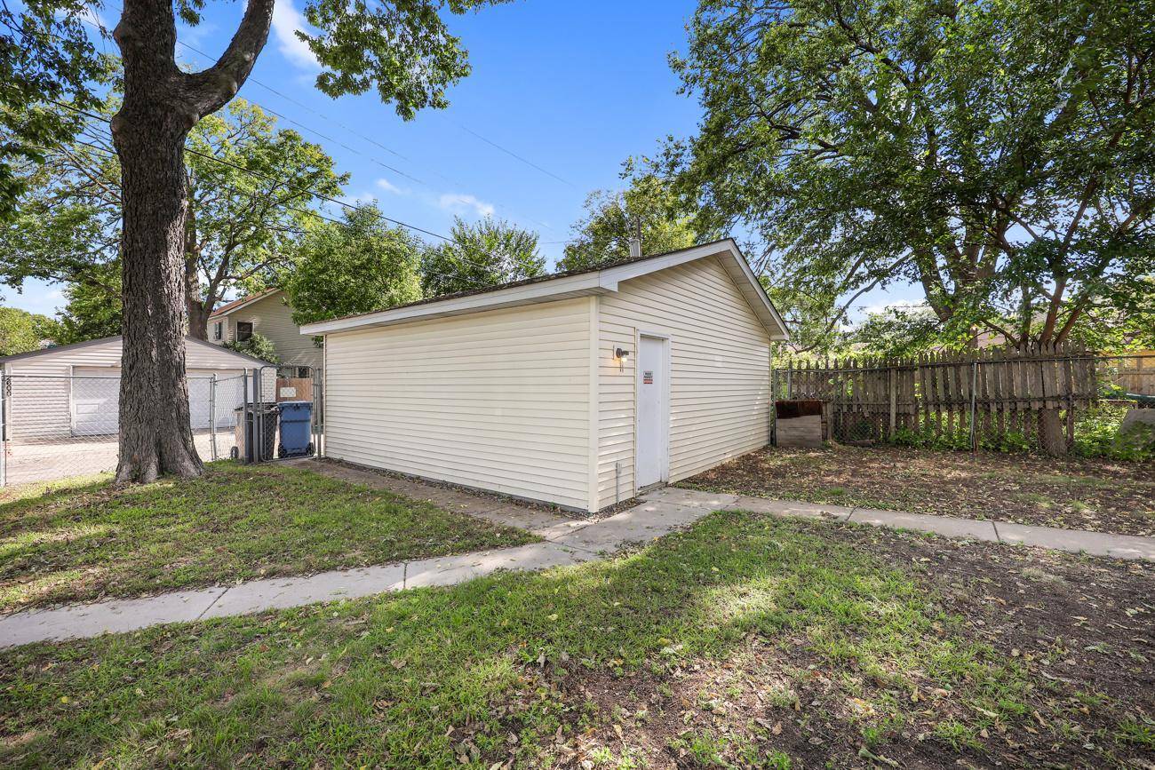 2605 17th AVE S, Minneapolis, MN 55407