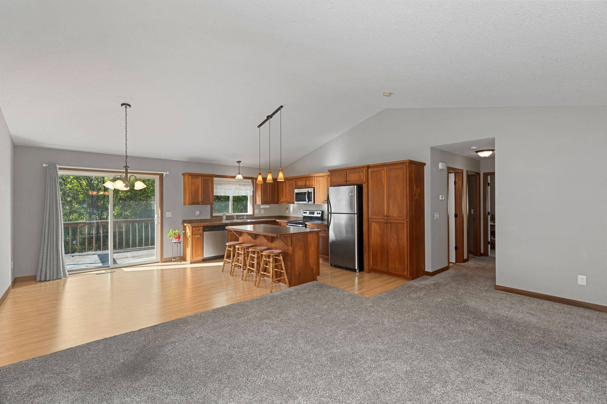 6479 204th ST N, Forest Lake, MN 55025
