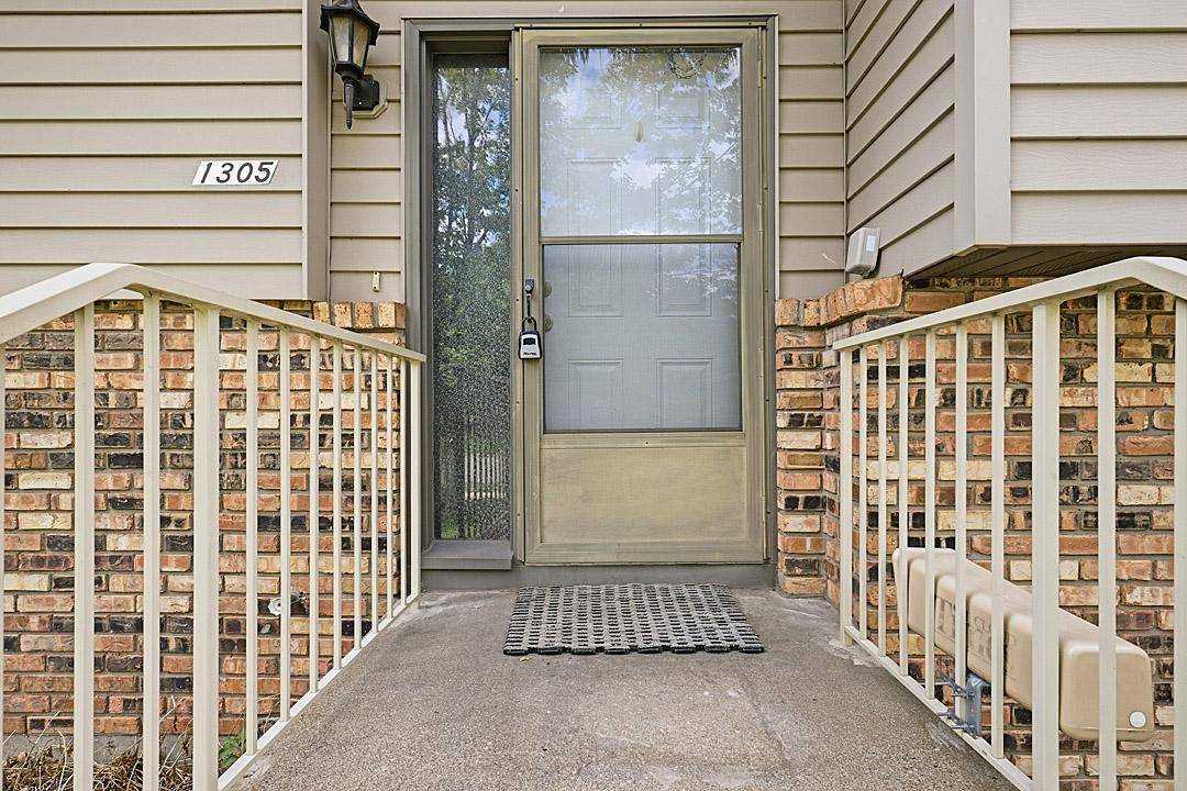 1305 12th AVE N, Saint Cloud, MN 56303