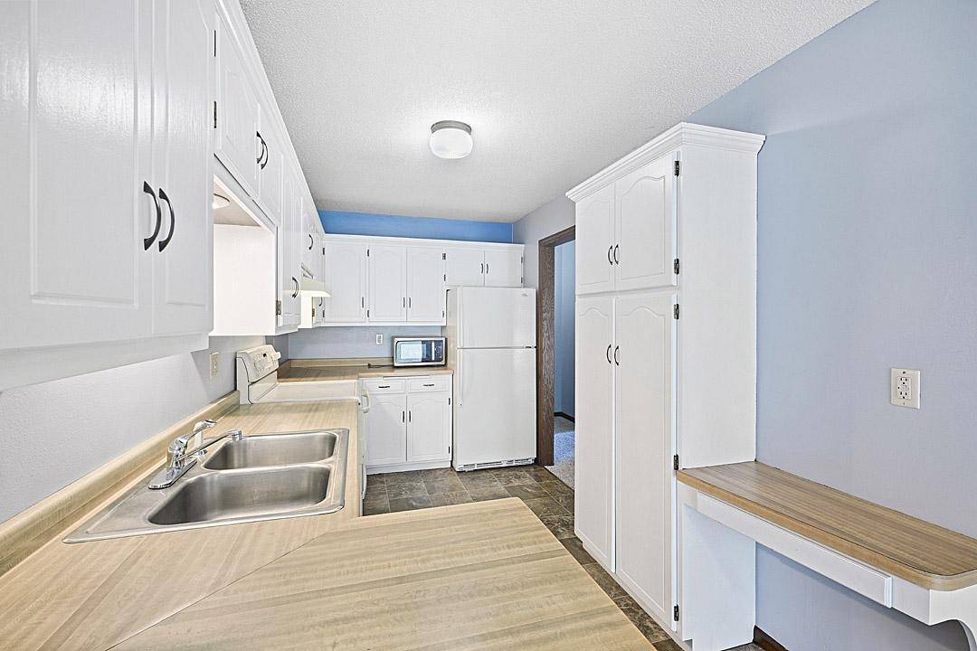 1305 12th AVE N, Saint Cloud, MN 56303