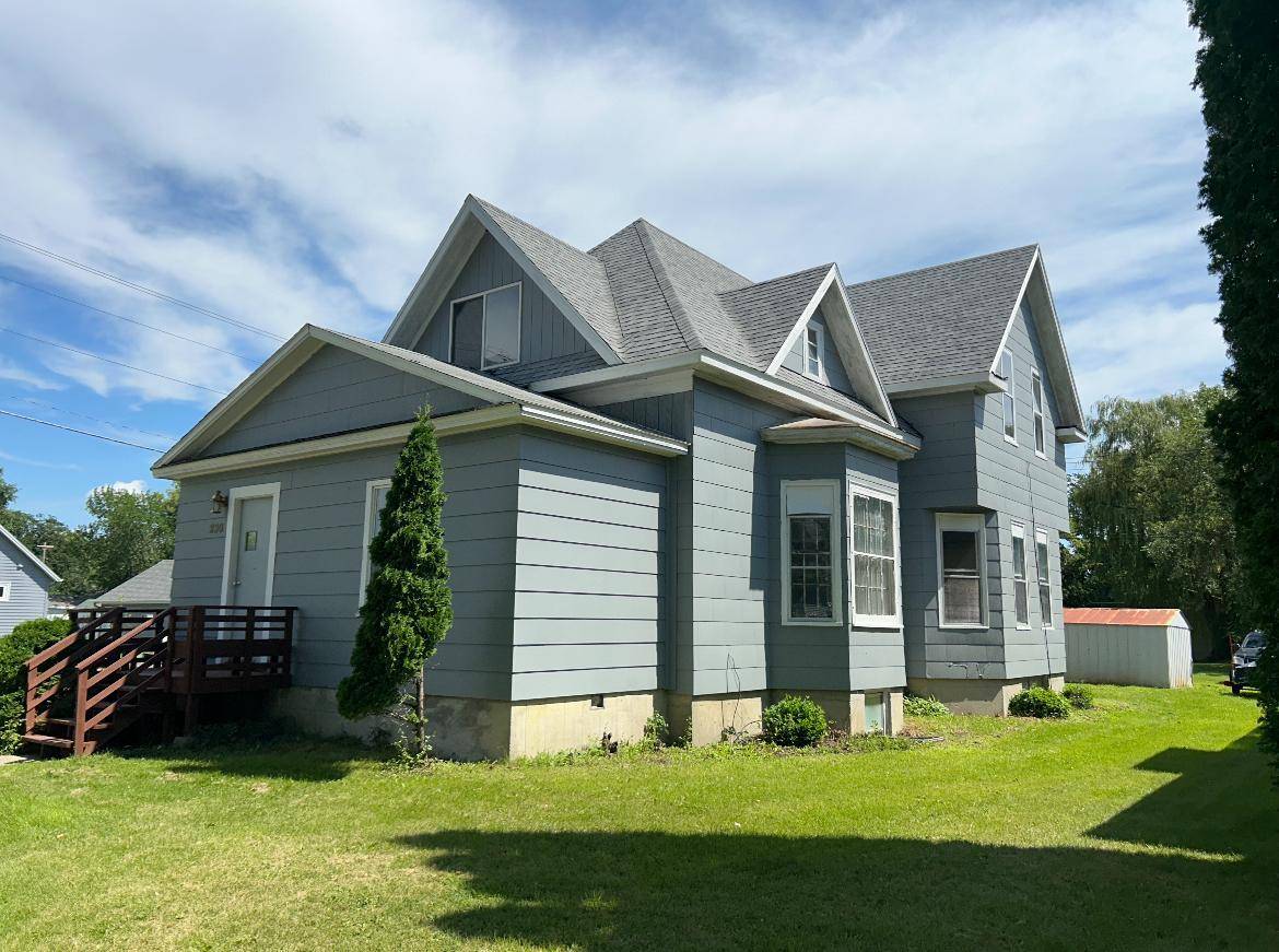 230 11th ST N, Breckenridge, MN 56520