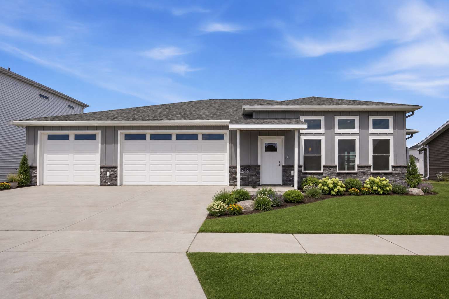 4312 23rd AVE S, Moorhead, MN 56560