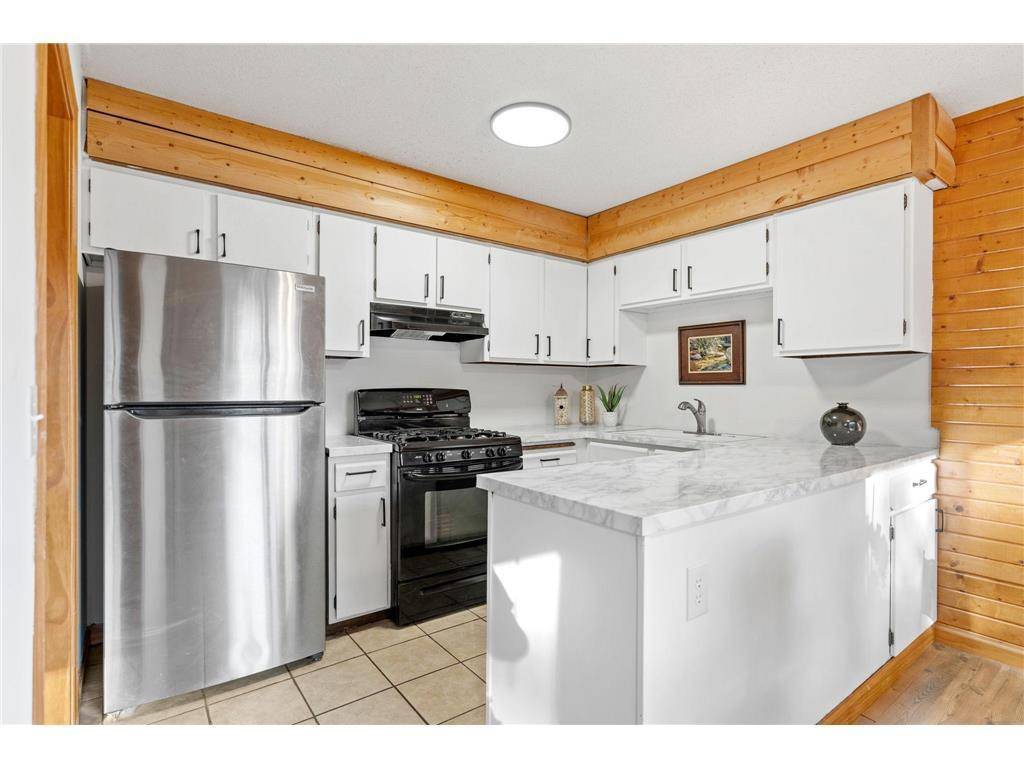 13573 Everton AVE, Apple Valley, MN 55124