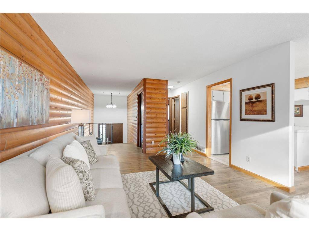 13573 Everton AVE, Apple Valley, MN 55124