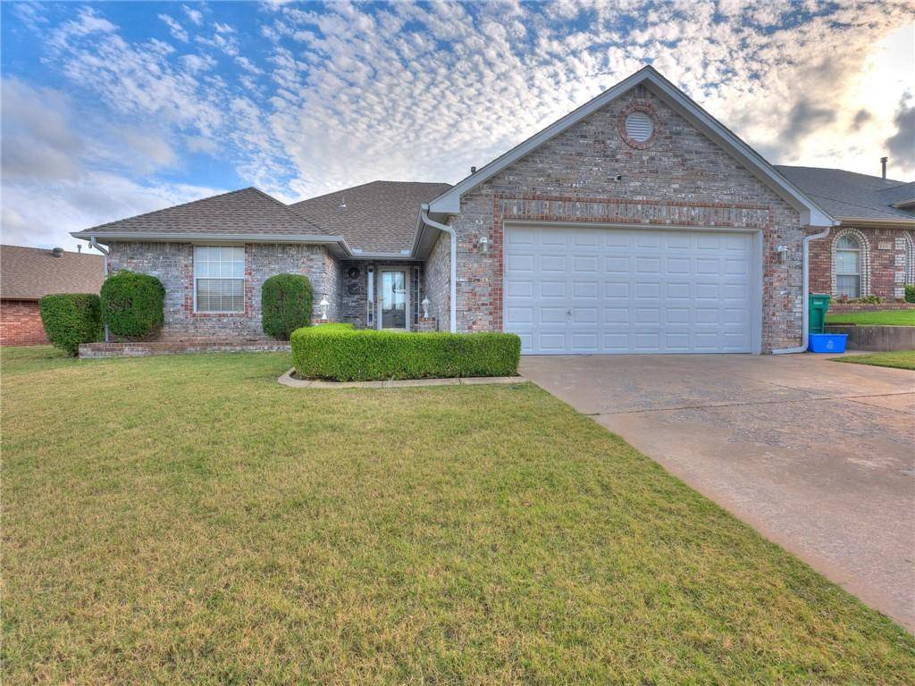 1004 SW 127th PL, Oklahoma City, OK 73170