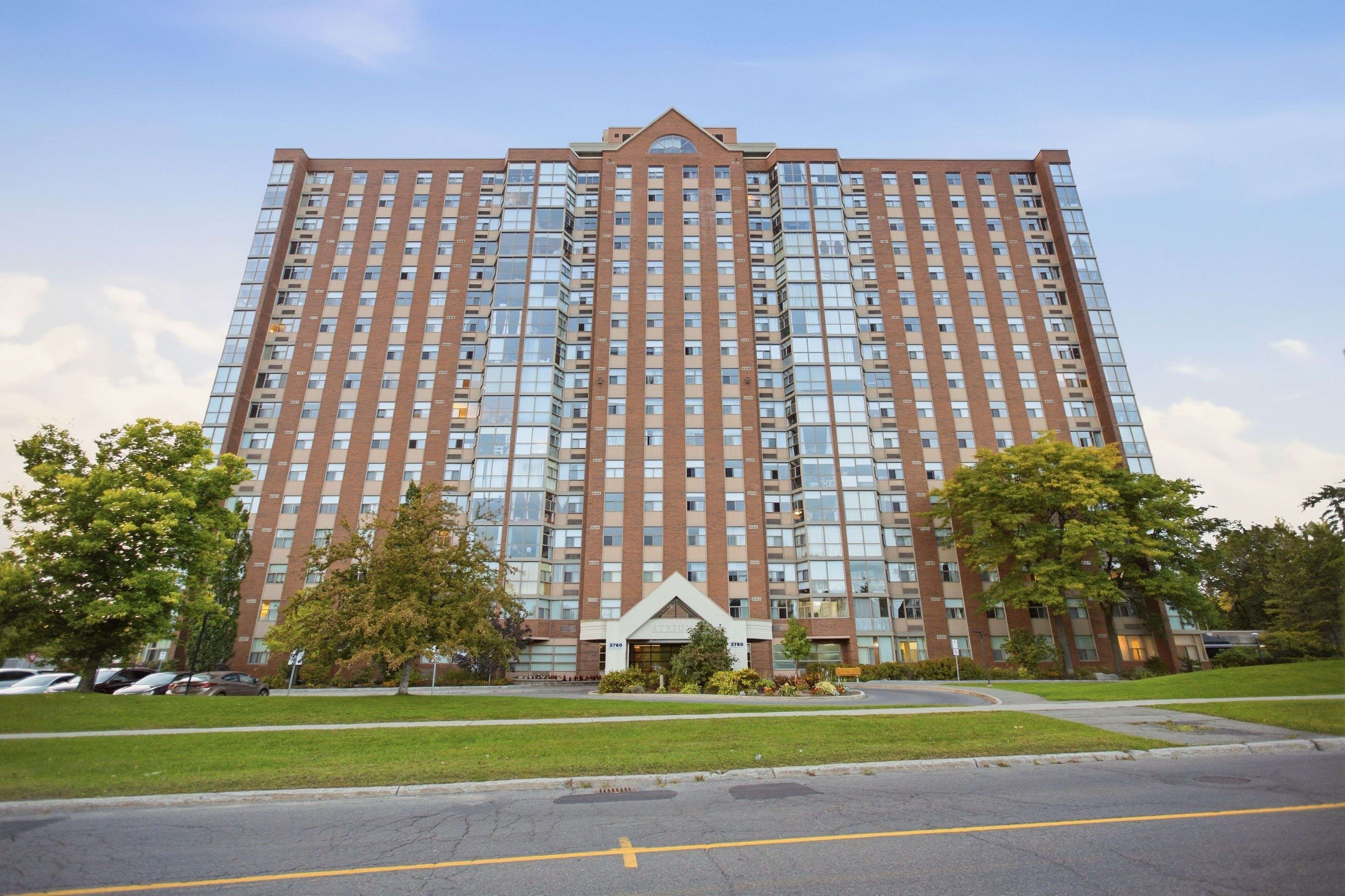 2760 Carousel CRES #1710, Blossom Park - Airport And Area, ON K1T 2N4