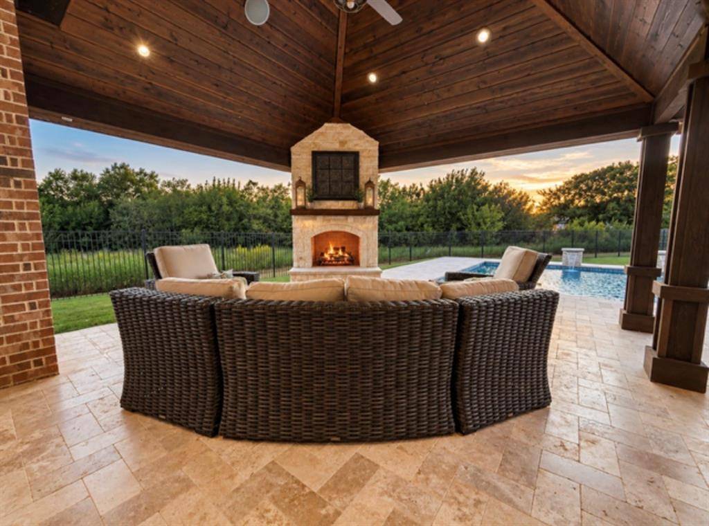 1412 Sundown Drive, Flower Mound, TX 75028
