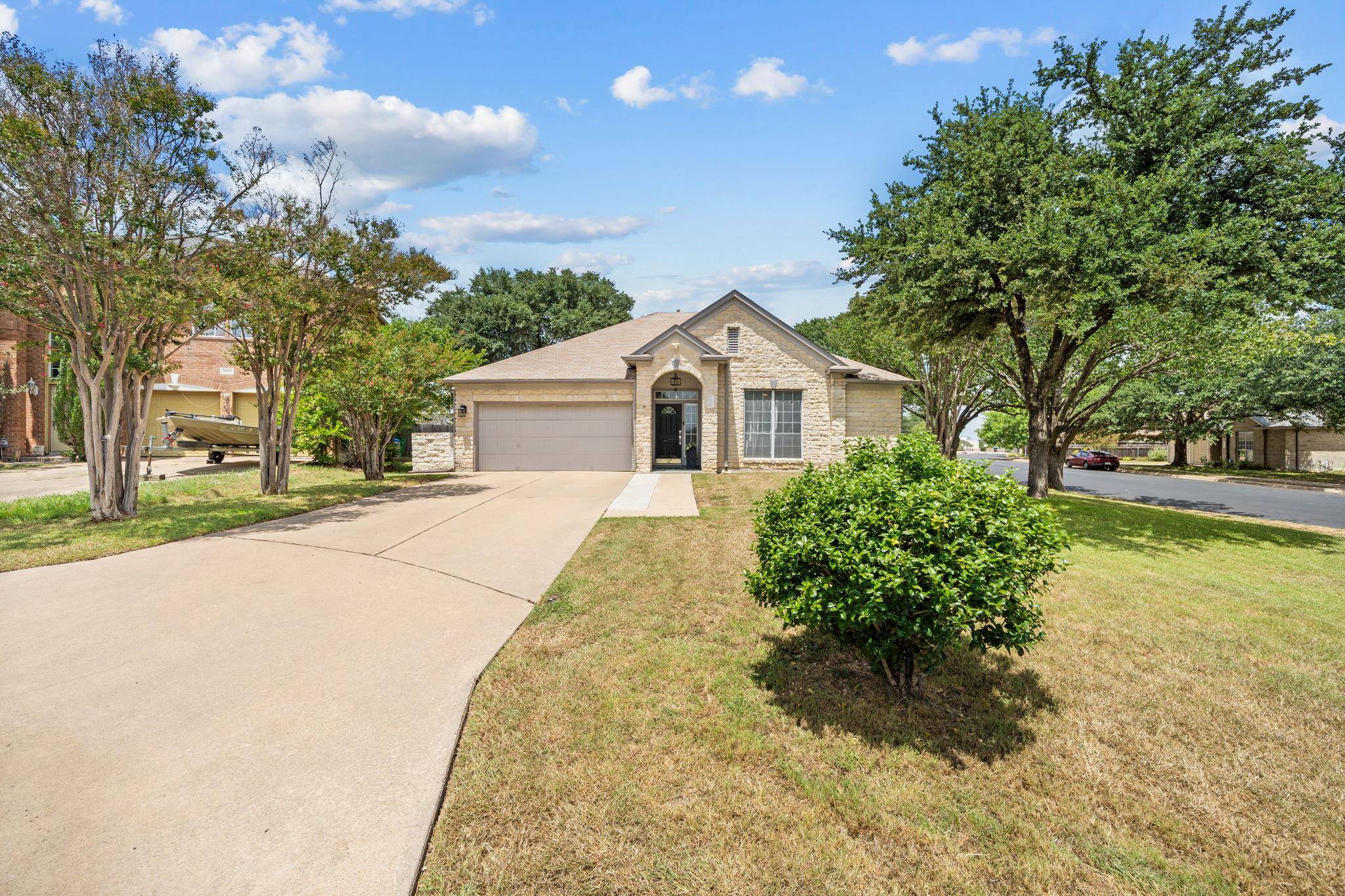 1600 Viki Lynn CT, Pflugerville, TX 78660