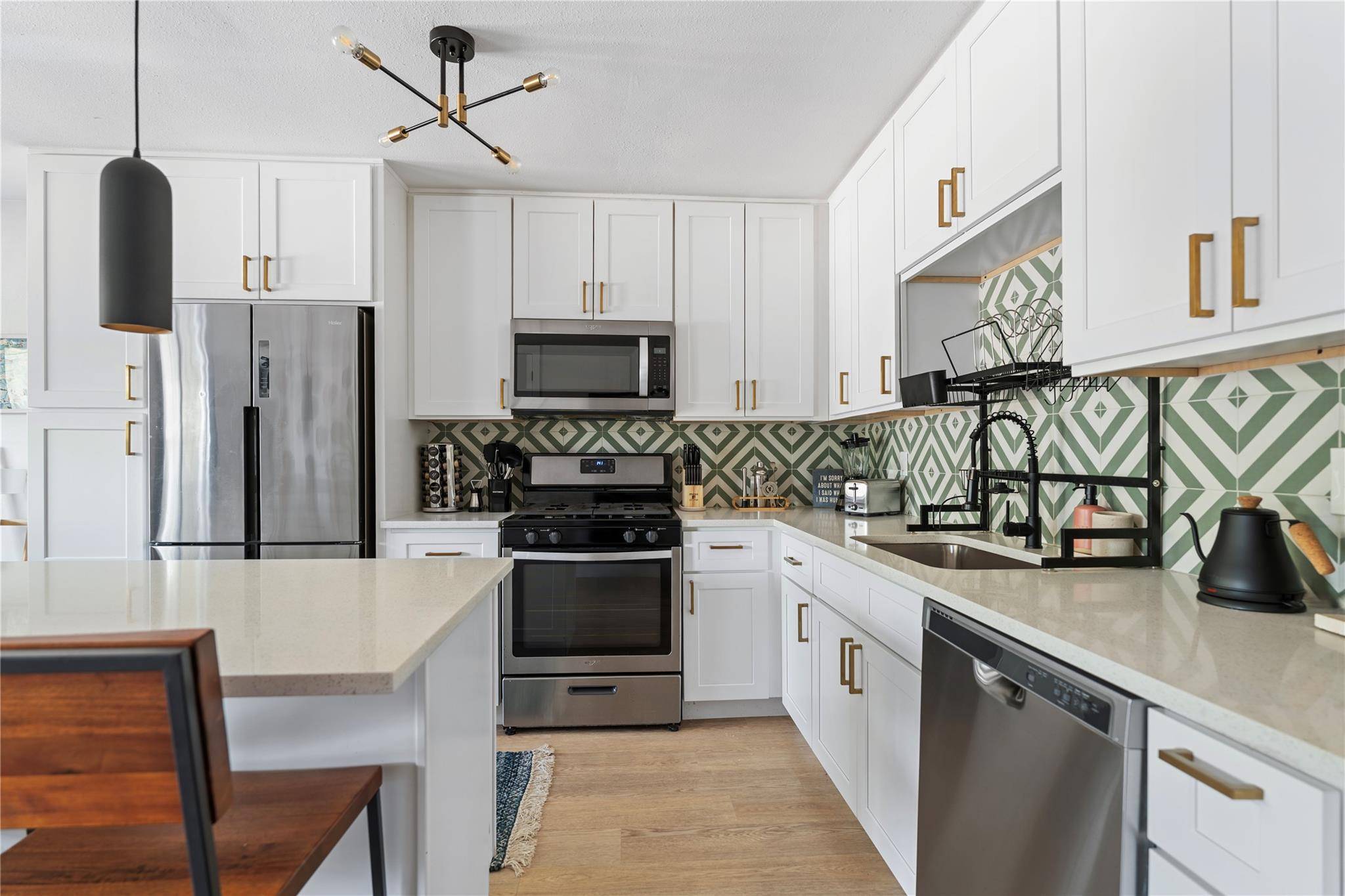 1213 Lily TER, Austin, TX 78741