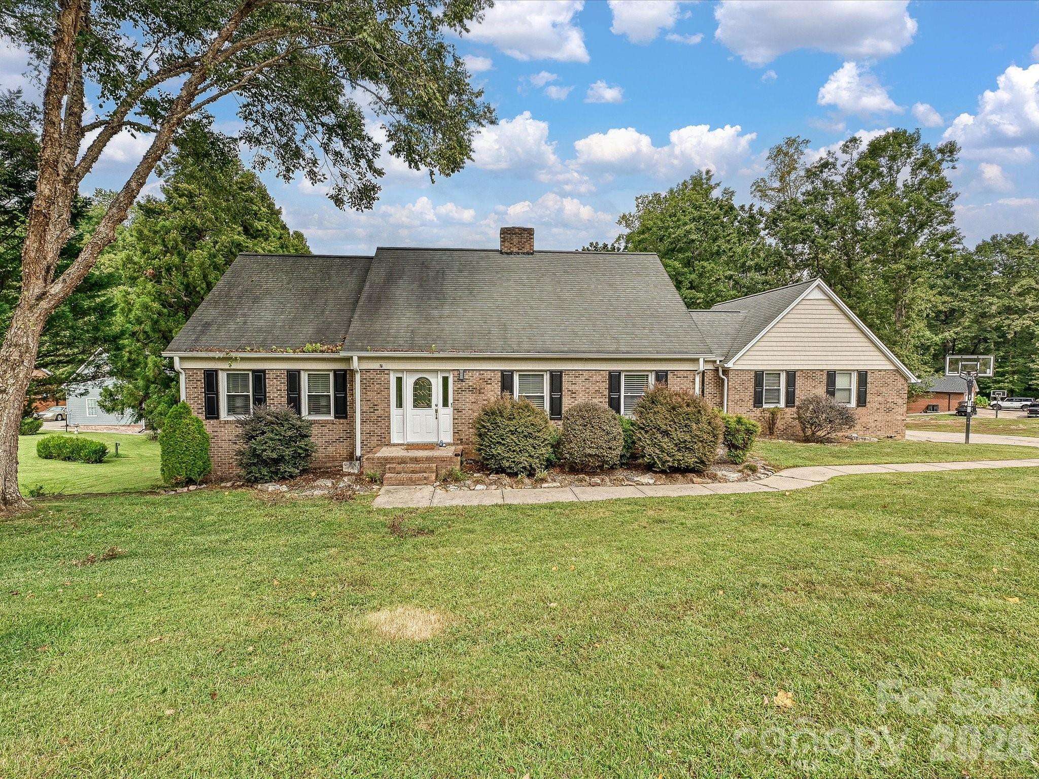 3017 Vernell LN, Shelby, NC 28150