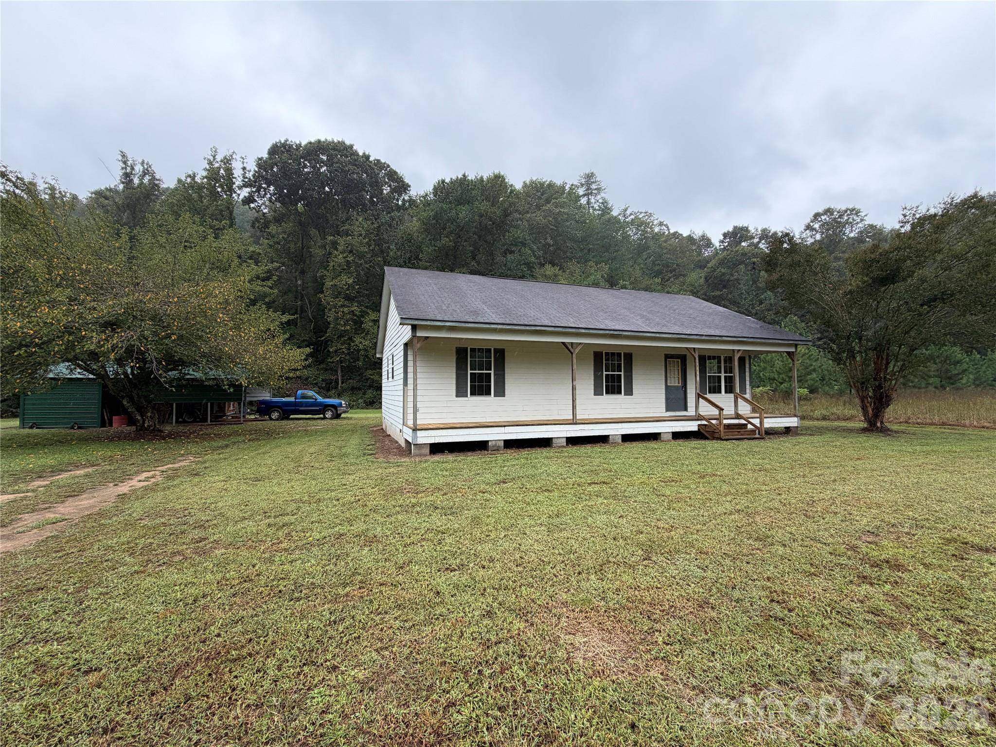 4552 S Mountain Park AVE, Connelly Springs, NC 28612