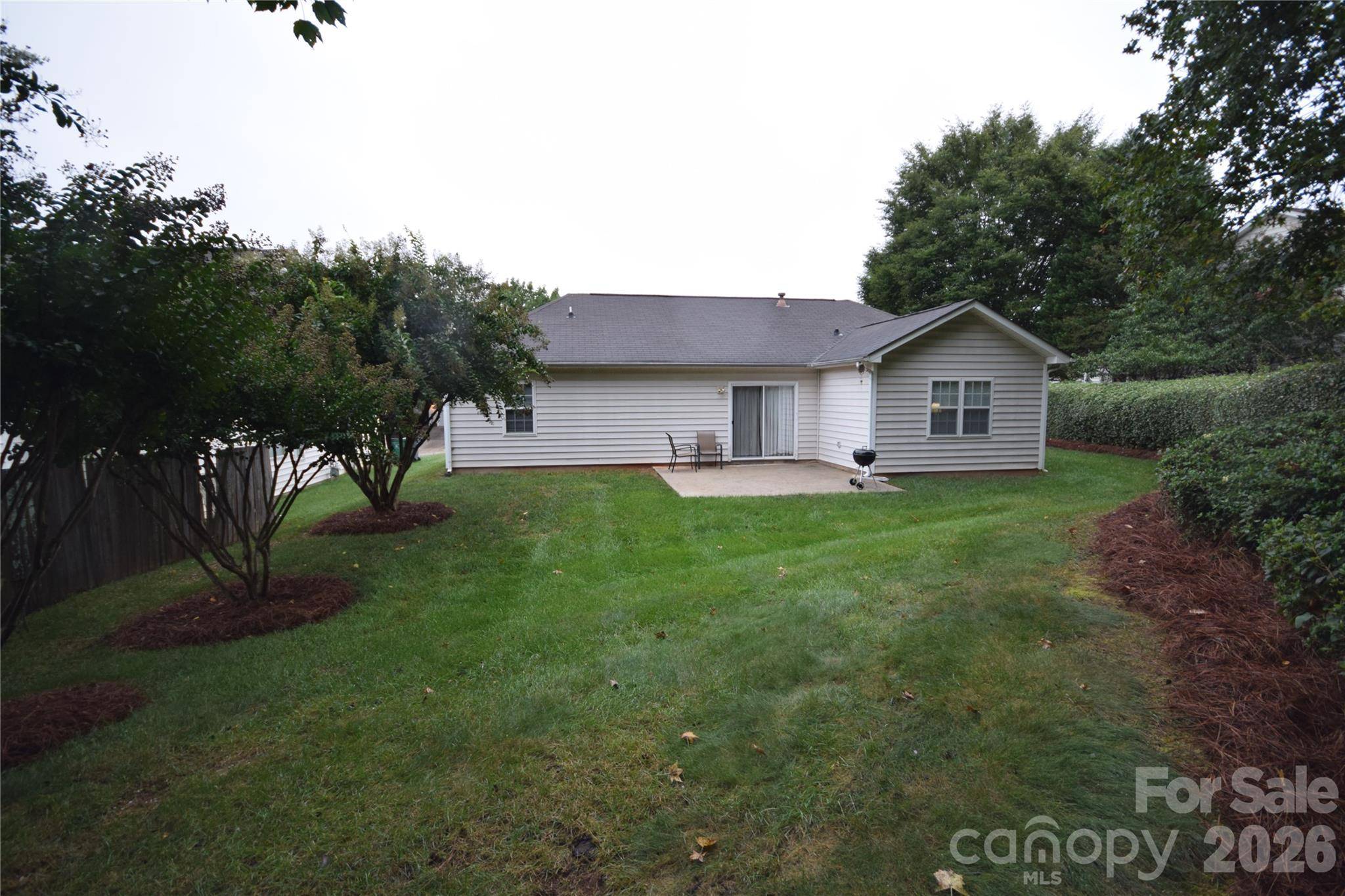 3703 Sipes LN #, Charlotte, NC 28269